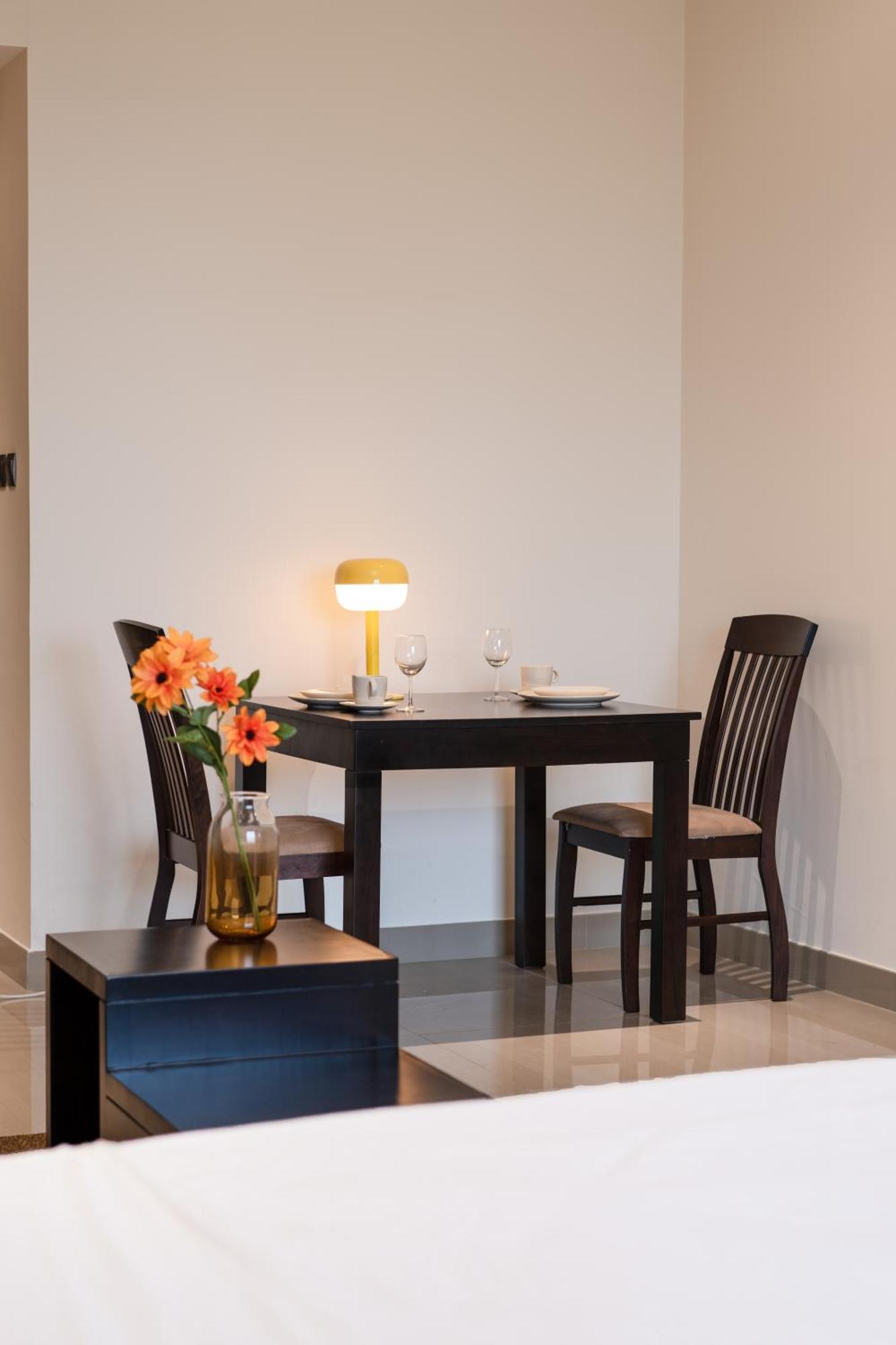 Apartment Luxurious In Elite With Canal View *