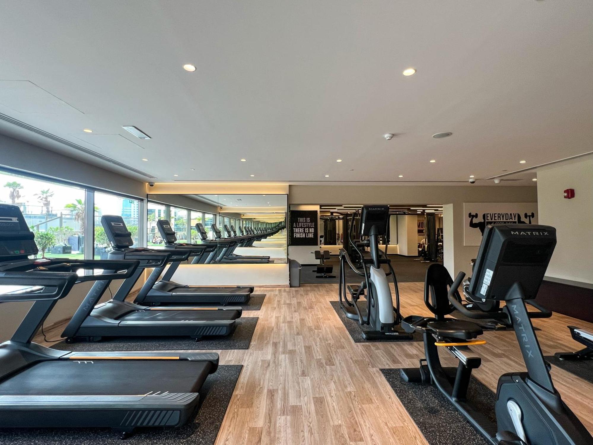 Apartment Luxurious In Elite With Canal View *