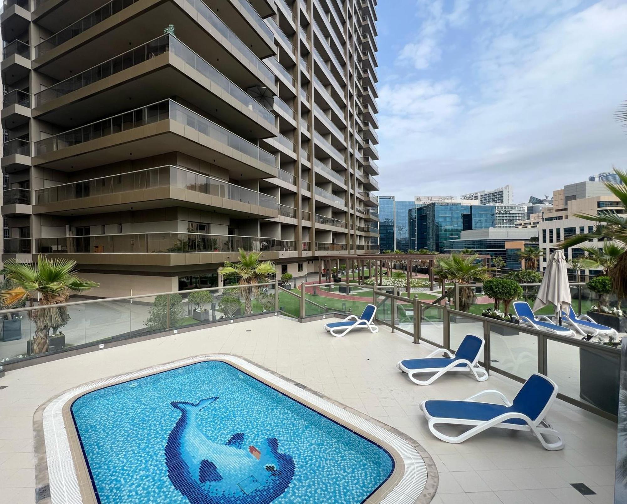 Luxurious In Elite With Canal View * Dubai