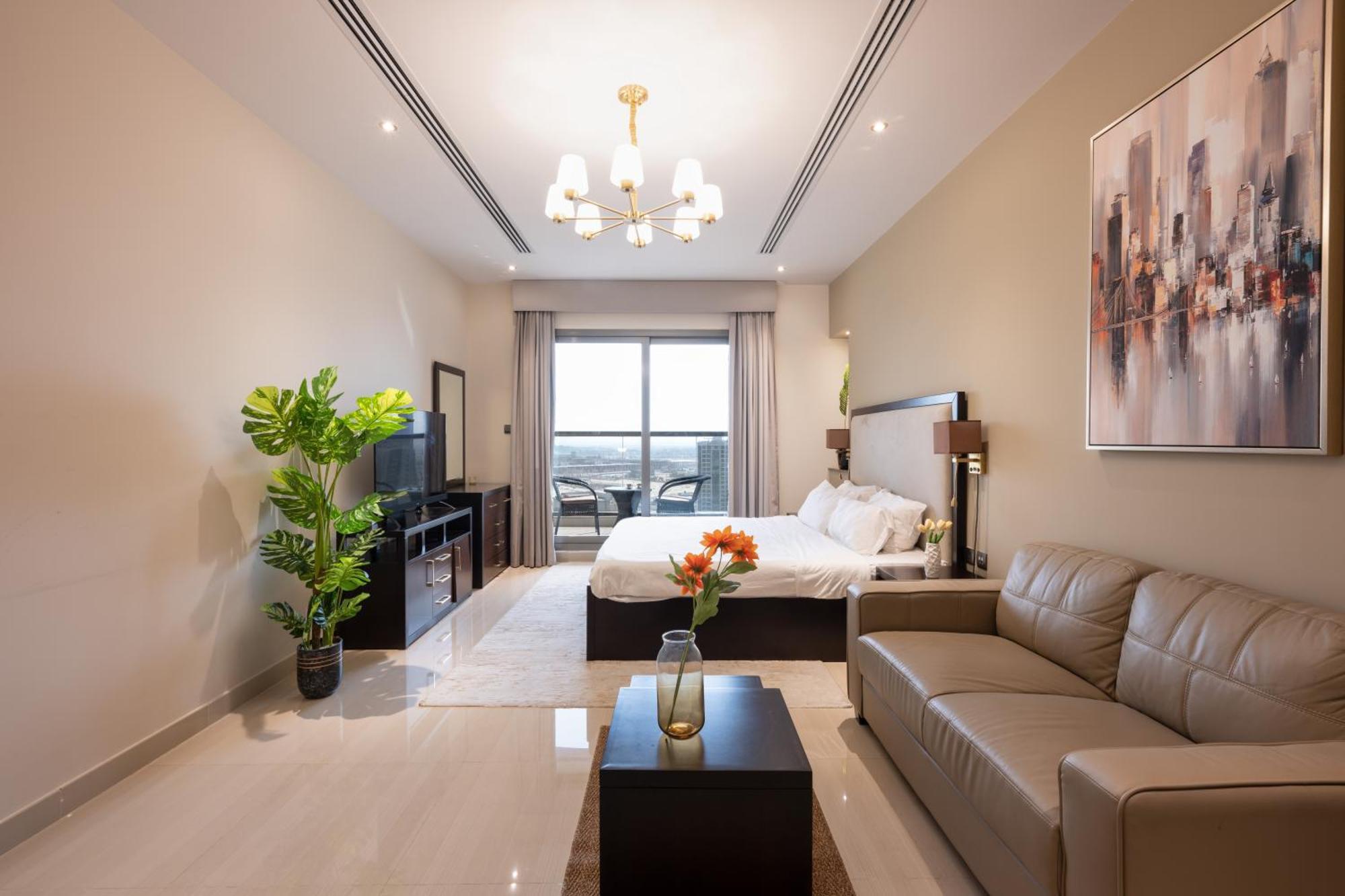 Luxurious In Elite With Canal View Appartement *